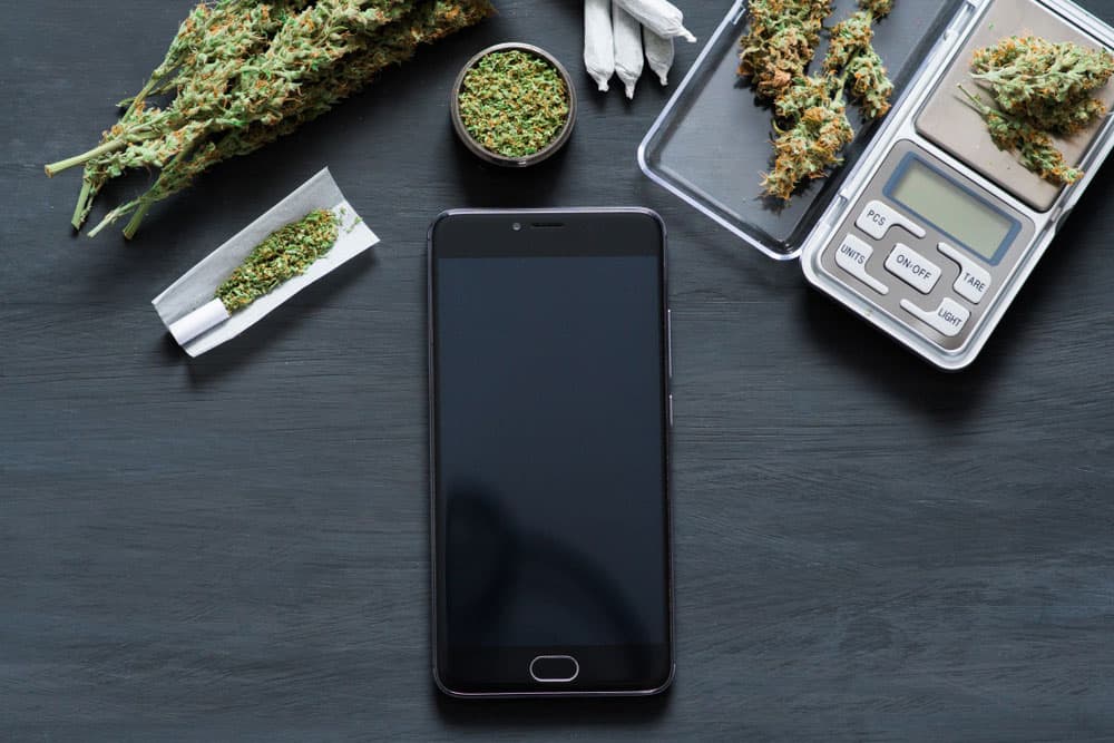 Top 5 Reasons is Better to Buy cannabis Online | HighGradeAid Canada